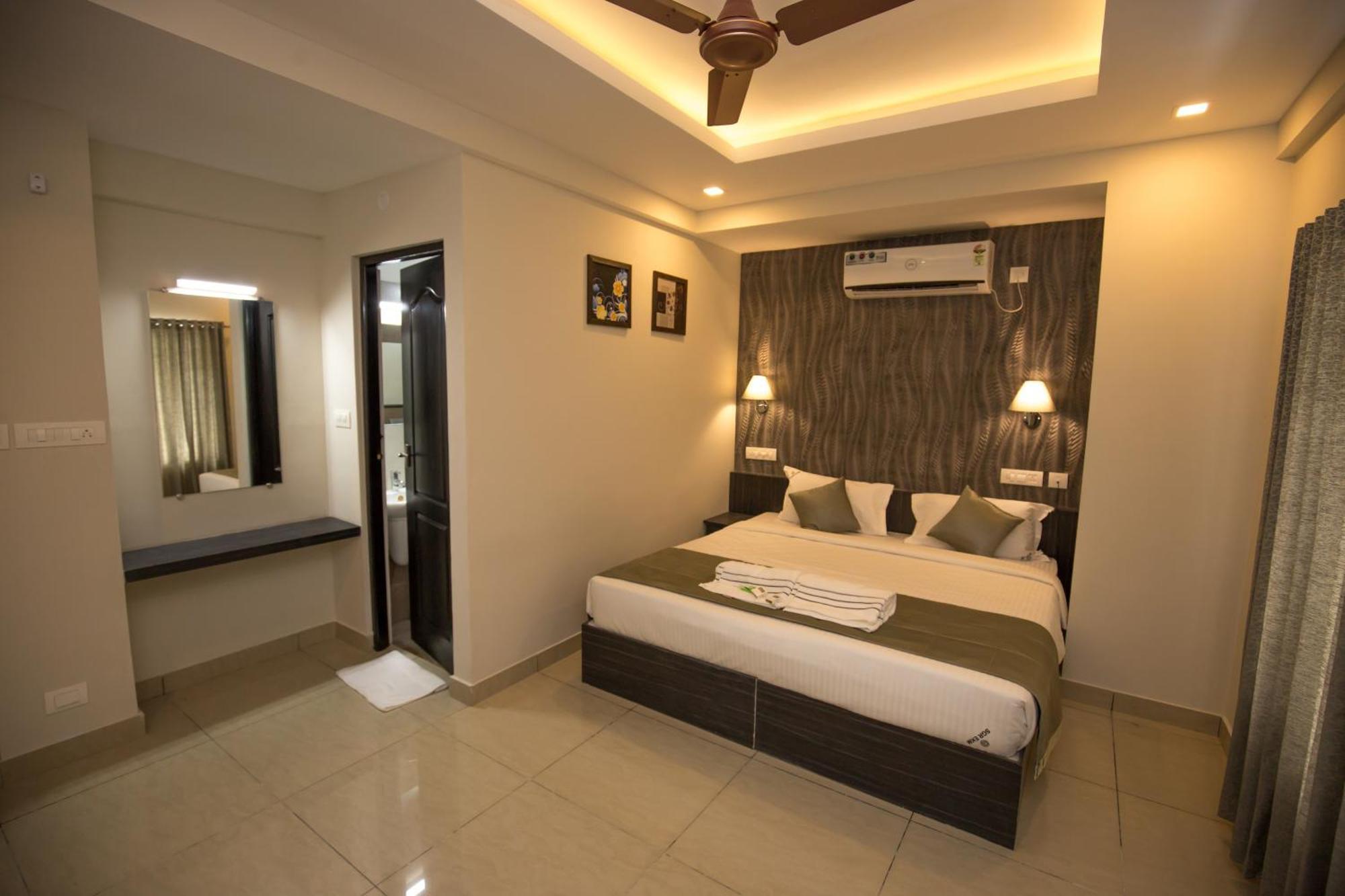 South Gate Residency Hotel Kochi Bagian luar foto