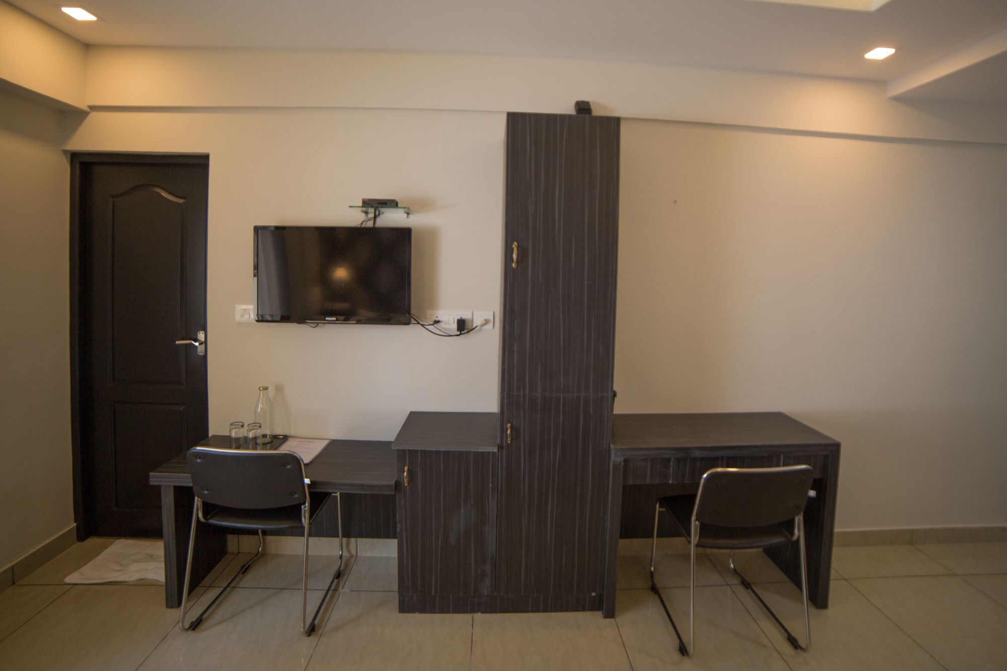 South Gate Residency Hotel Kochi Bagian luar foto